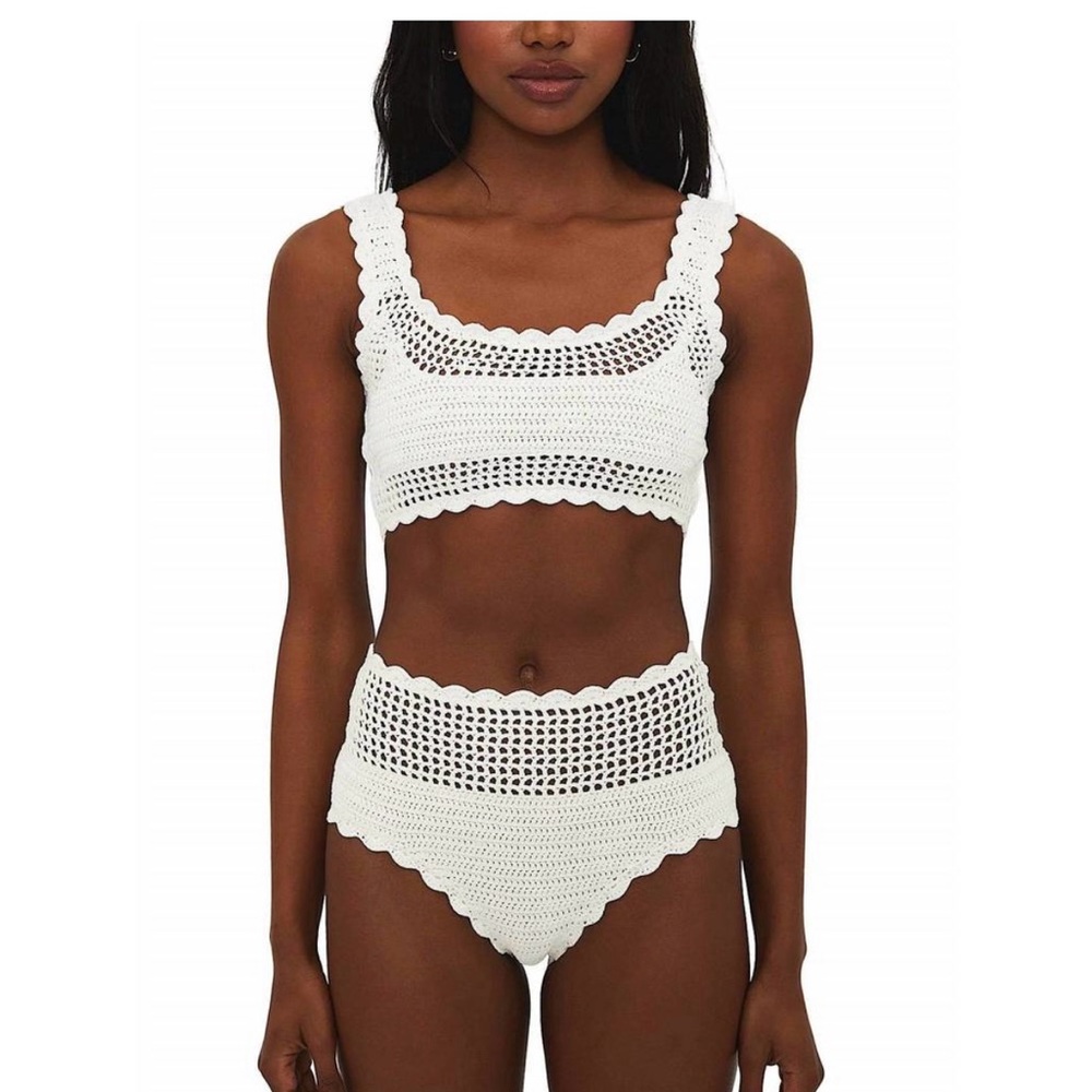 NEW BEACH RIOT andy bottom in white
